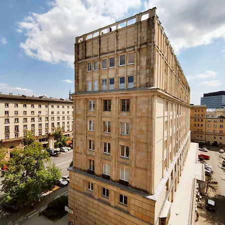 Center Charming Flat -wi-fi 600mbps Apartman Varsó